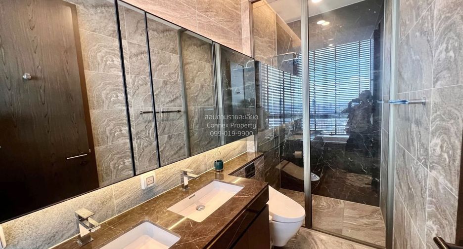 For rent 2 bedrooms condo in Khlong Toei, Bangkok