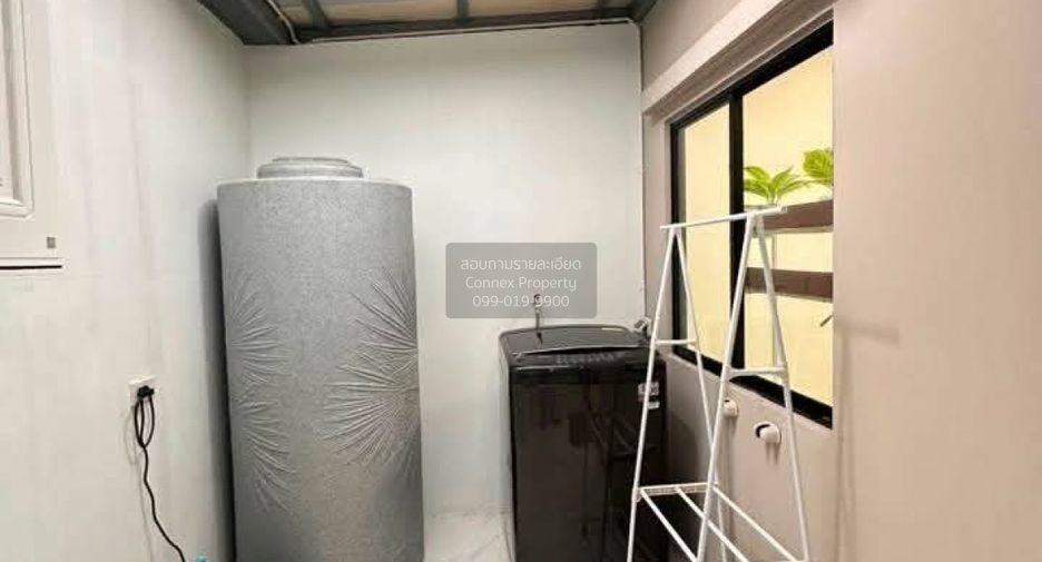 For rent 3 ベッドルーム townhouse in Prawet, Bangkok