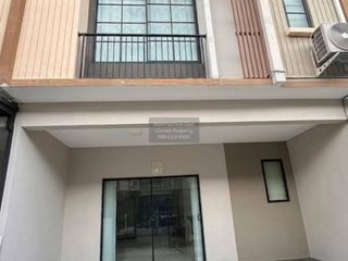 For rent 3 ベッドルーム townhouse in Prawet, Bangkok