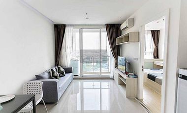 Wohnung zur Miete mit 1 Zimmer in Huai Khwang, Bangkok
