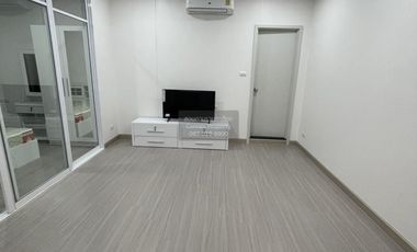À louer 2 chambres condo à Chom Thong, Bangkok