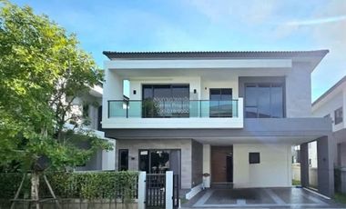 For rent 4 ベッドルーム house in Bang Phli, Samut Prakan