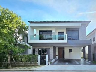 À louer 4 chambres maison à Bang Phli, Samut Prakan