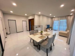 À louer 4 chambres maison à Bang Phli, Samut Prakan