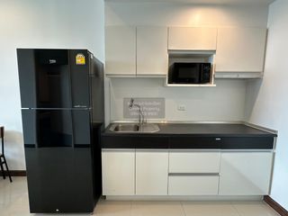 For rent 1 bed condo in Ratchathewi, Bangkok