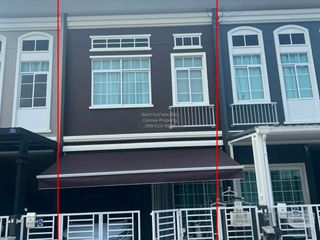 出租 2 卧室 联排别墅 在 Mueang Pathum Thani, Pathum Thani