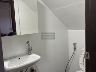 Gewerbefläche zur Miete mit 1 Zimmer in Prawet, Bangkok