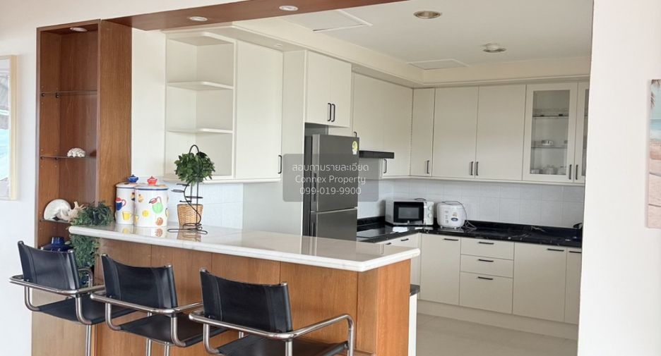 For rent 3 bedrooms condo in Bang Lamung, Chonburi