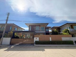 Haus zur Miete mit 4 Zimmer in Mueang Phuket, Phuket