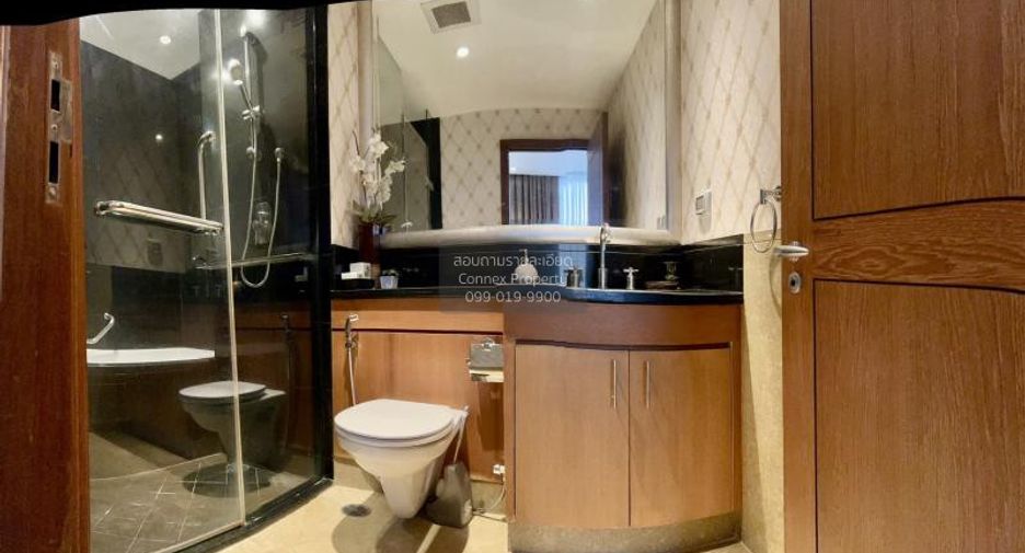 For rent 2 bedrooms condo in Sathon, Bangkok