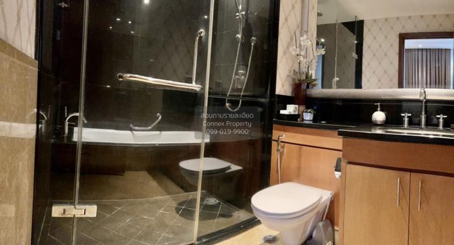 For rent 2 bedrooms condo in Sathon, Bangkok
