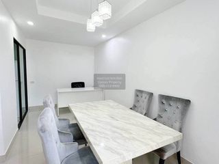 出租 3 卧室 联排别墅 在 Bang Phli, Samut Prakan