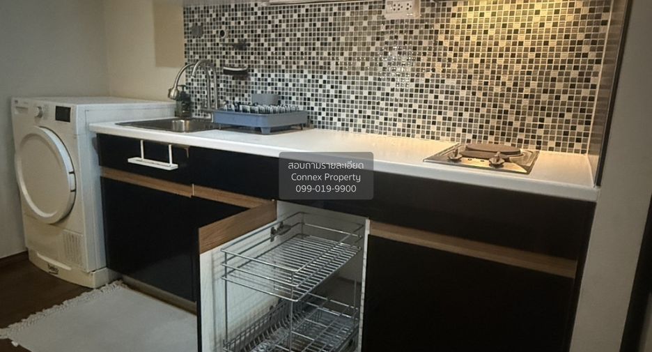 For rent 1 bed condo in Khlong Toei, Bangkok