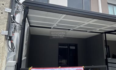 For rent 3 bedrooms townhouse in Bang Phli, Samut Prakan