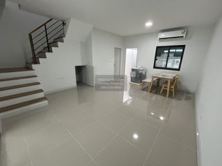 出租 3 卧室 联排别墅 在 Bang Phli, Samut Prakan