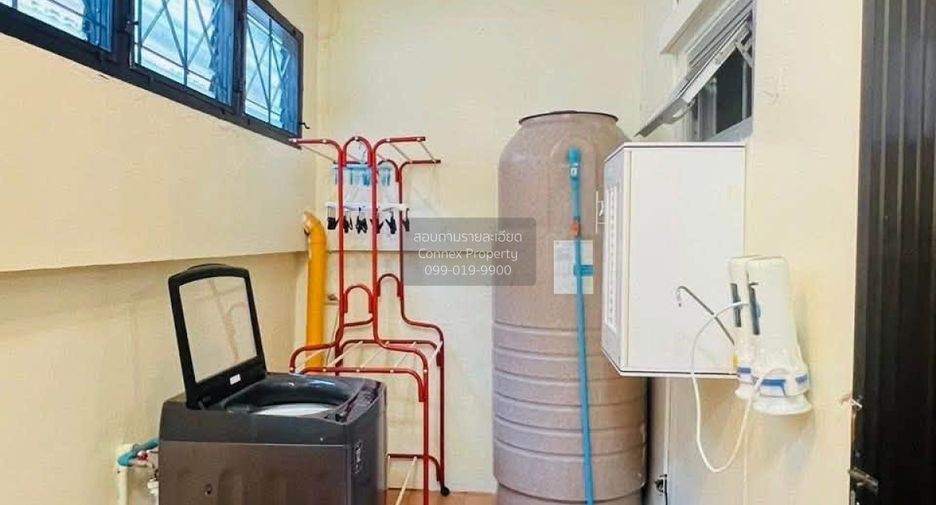 For rent 3 bedrooms townhouse in Mueang Phuket, Phuket
