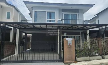Haus zur Miete mit 3 Zimmer in Mueang Phuket, Phuket