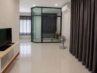 For rent 3 bedrooms house in Lat Krabang, Bangkok