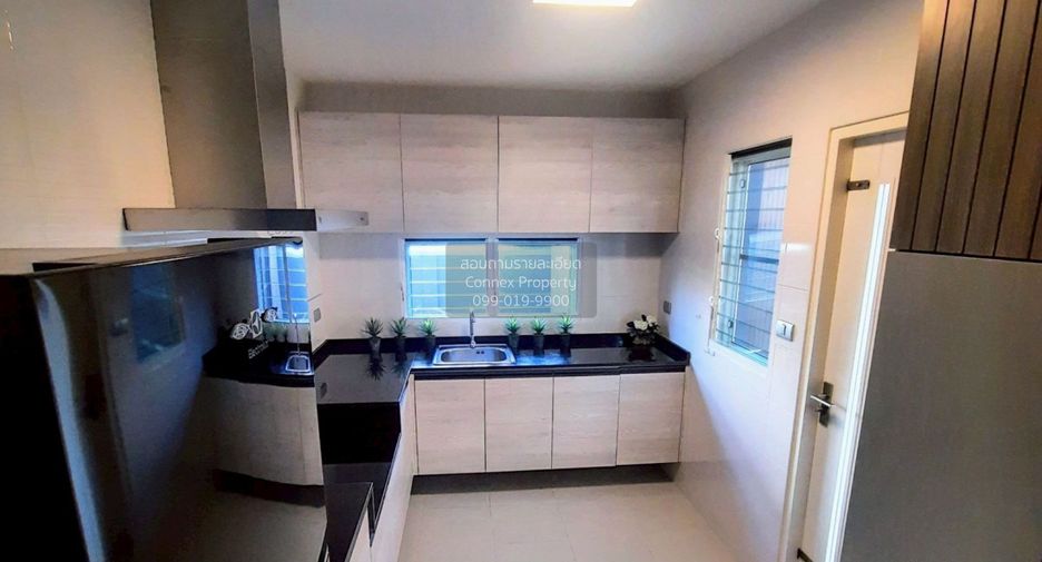 For rent 4 bedrooms house in Bang Bon, Bangkok