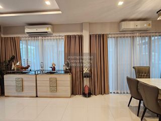 For rent 3 bedrooms house in Saphan Sung, Bangkok