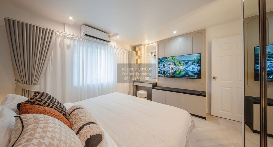 For rent 3 ベッドルーム condo in Yan Nawa, Bangkok