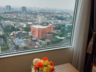 For rent 2 ベッドルーム condo in Thon Buri, Bangkok