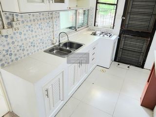 For rent 4 bedrooms townhouse in Lat Phrao, Bangkok