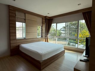 For rent 3 bedrooms house in Si Racha, Chonburi
