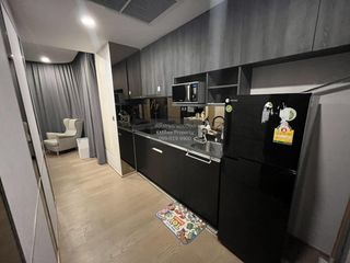 For rent 2 bedrooms condo in Bang Rak, Bangkok