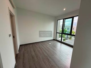 For rent 3 ベッドルーム townhouse in Chatuchak, Bangkok