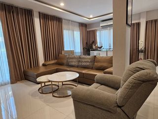 For rent 3 bedrooms house in Saphan Sung, Bangkok