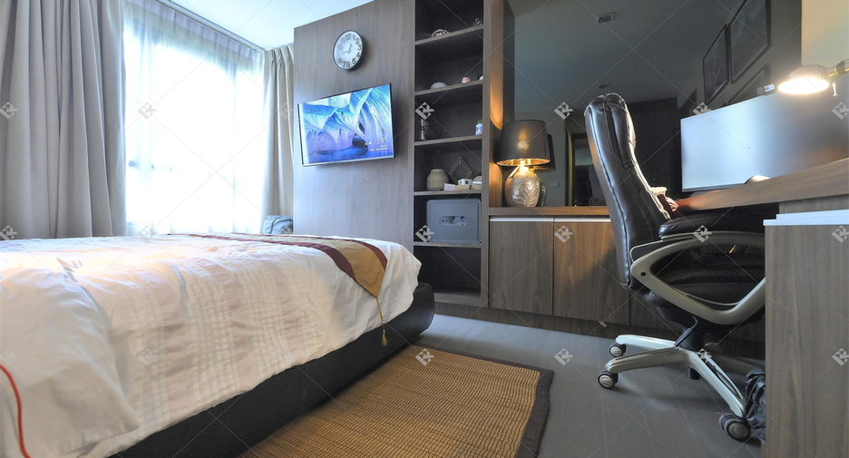 For rent 2 bedrooms condo in Khlong Toei, Bangkok