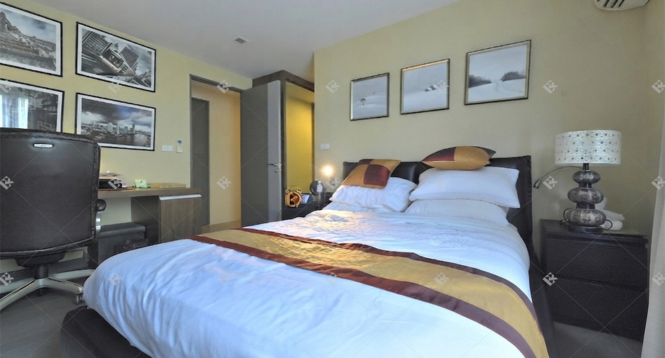 For rent 2 bedrooms condo in Khlong Toei, Bangkok