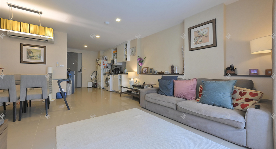 For rent 2 bedrooms condo in Khlong Toei, Bangkok