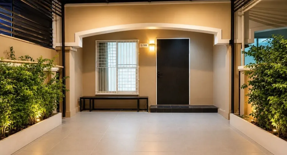 For sale and for rent 4 bedrooms townhouse in Suan Luang, Bangkok
