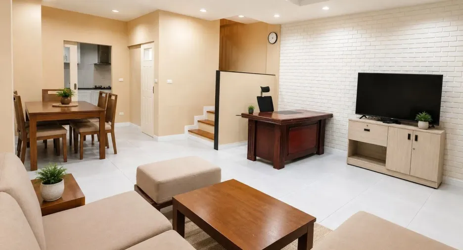 For sale and for rent 4 bedrooms townhouse in Suan Luang, Bangkok