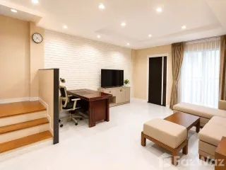 For sale and for rent 4 bedrooms townhouse in Suan Luang, Bangkok