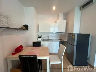 For rent 2 bedrooms condo in Khlong San, Bangkok