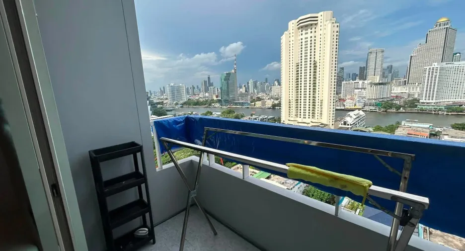 Wohnung zur Miete mit 2 Zimmer in Khlong San, Bangkok