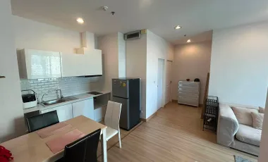 Wohnung zur Miete mit 2 Zimmer in Khlong San, Bangkok