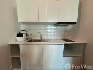 For rent 2 bedrooms condo in Khlong San, Bangkok
