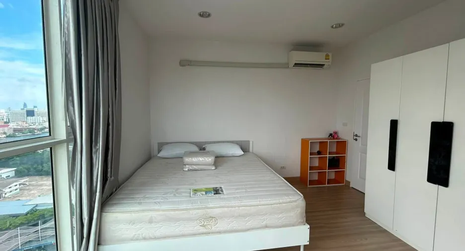 Wohnung zur Miete mit 2 Zimmer in Khlong San, Bangkok