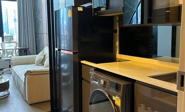 For rent 1 bed condo in Bang Rak, Bangkok