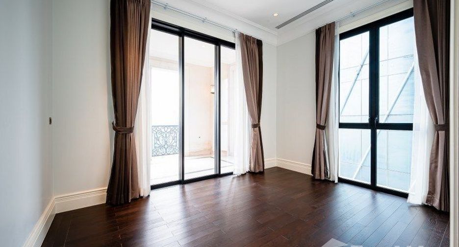 Wohnung zur Miete mit 3 Zimmer in Pathum Wan, Bangkok