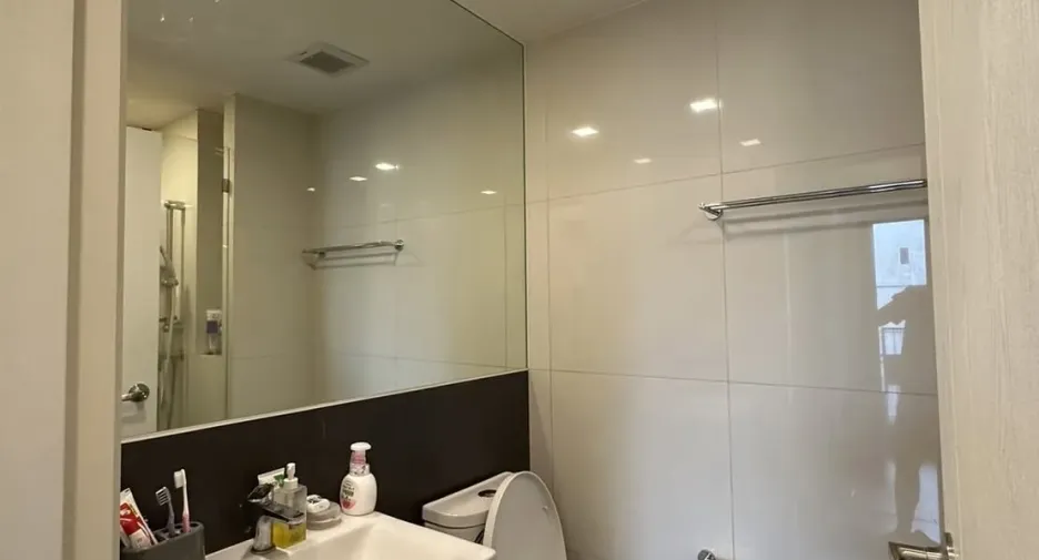 Condo en alquiler de 1 habitaciones en Phra Khanong, Bangkok