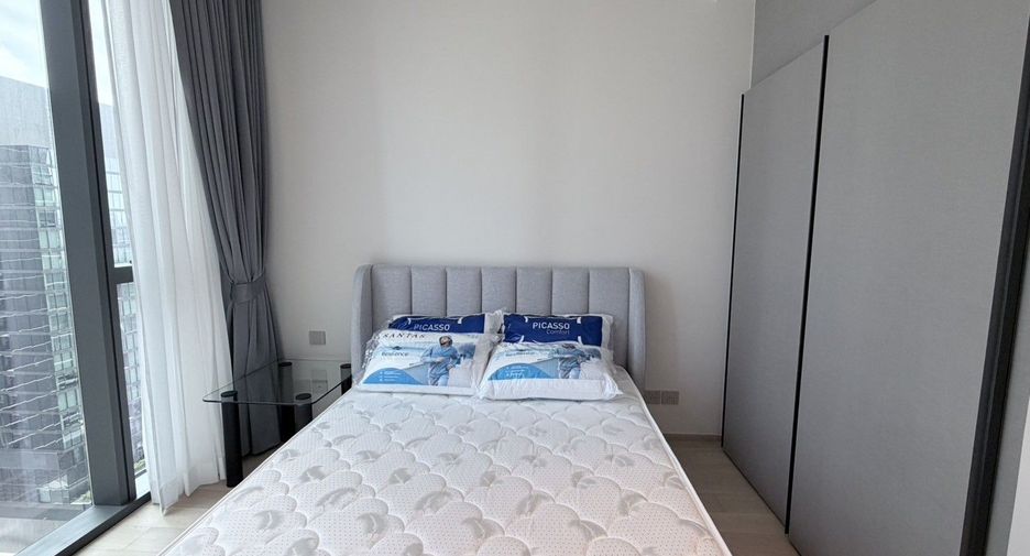 For rent 2 bedrooms condo in Sathon, Bangkok