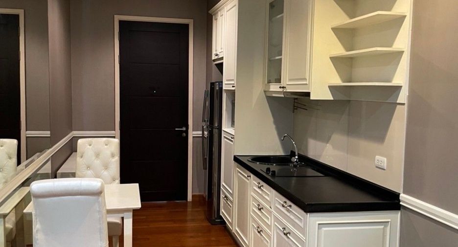 For rent 1 bed condo in Sathon, Bangkok