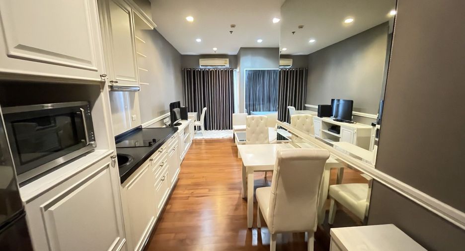 For rent 1 bed condo in Sathon, Bangkok