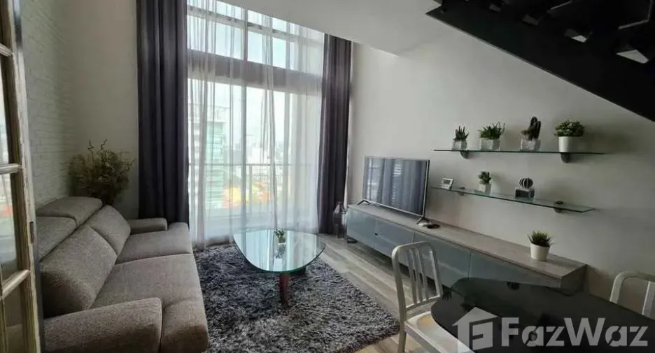 For rent 1 bed condo in Khlong Toei, Bangkok