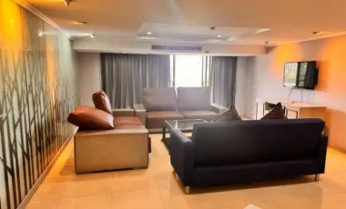 Apartment zur Miete mit 3 Zimmer in Khlong Toei, Bangkok